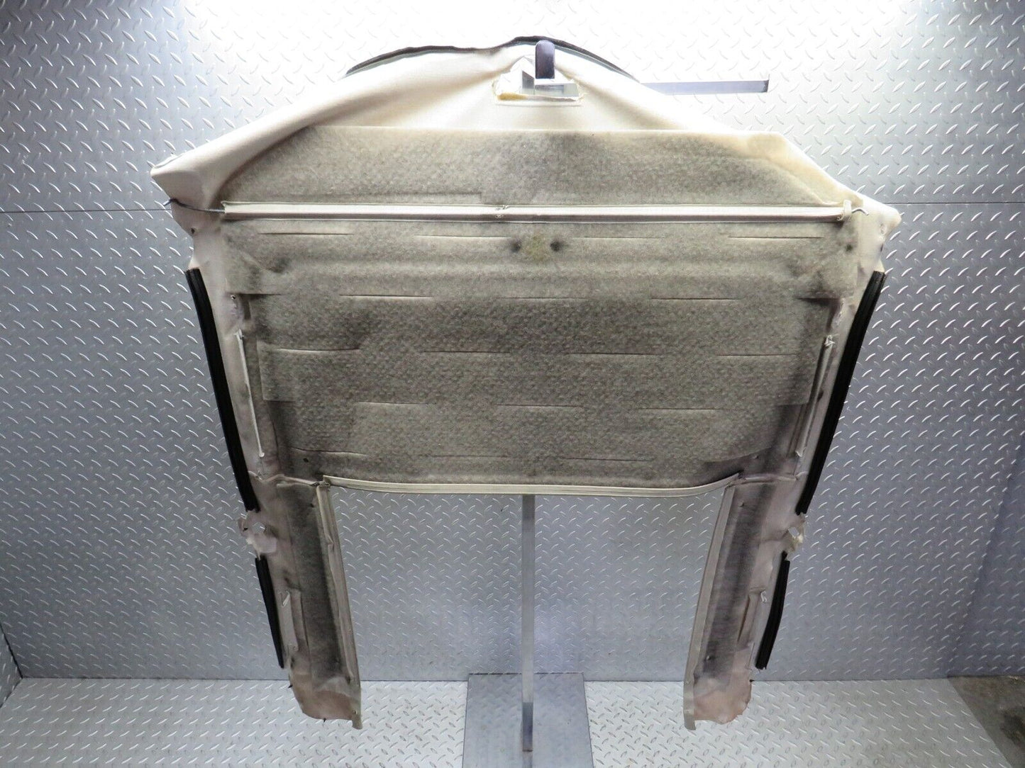 39063 Mercedes-Benz W201 190E Roof Headlining Beige