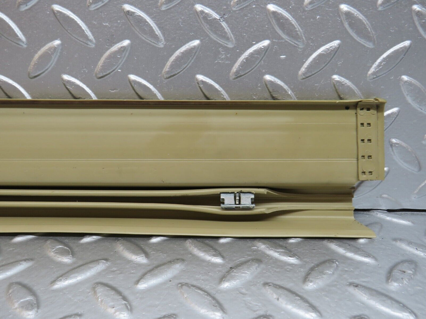29281 Mercedes-Benz W124 230E Rear Left Door Sill Trim
