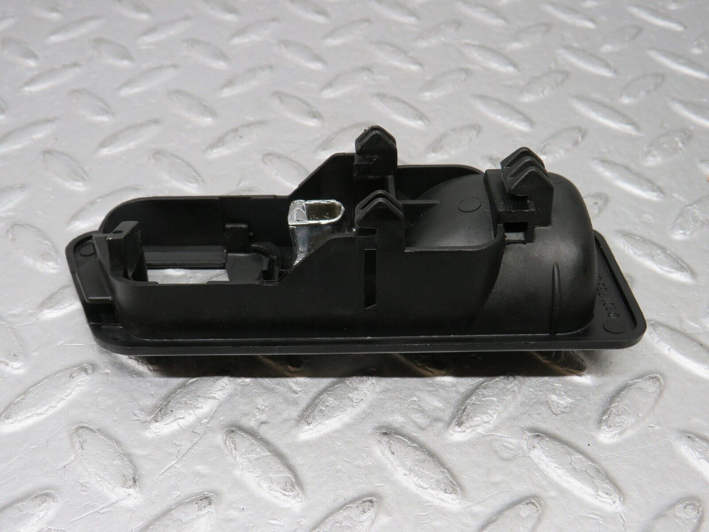 36619 Mercedes-Benz W201 190E 2.0L Left Interior Door Handle 2017660164