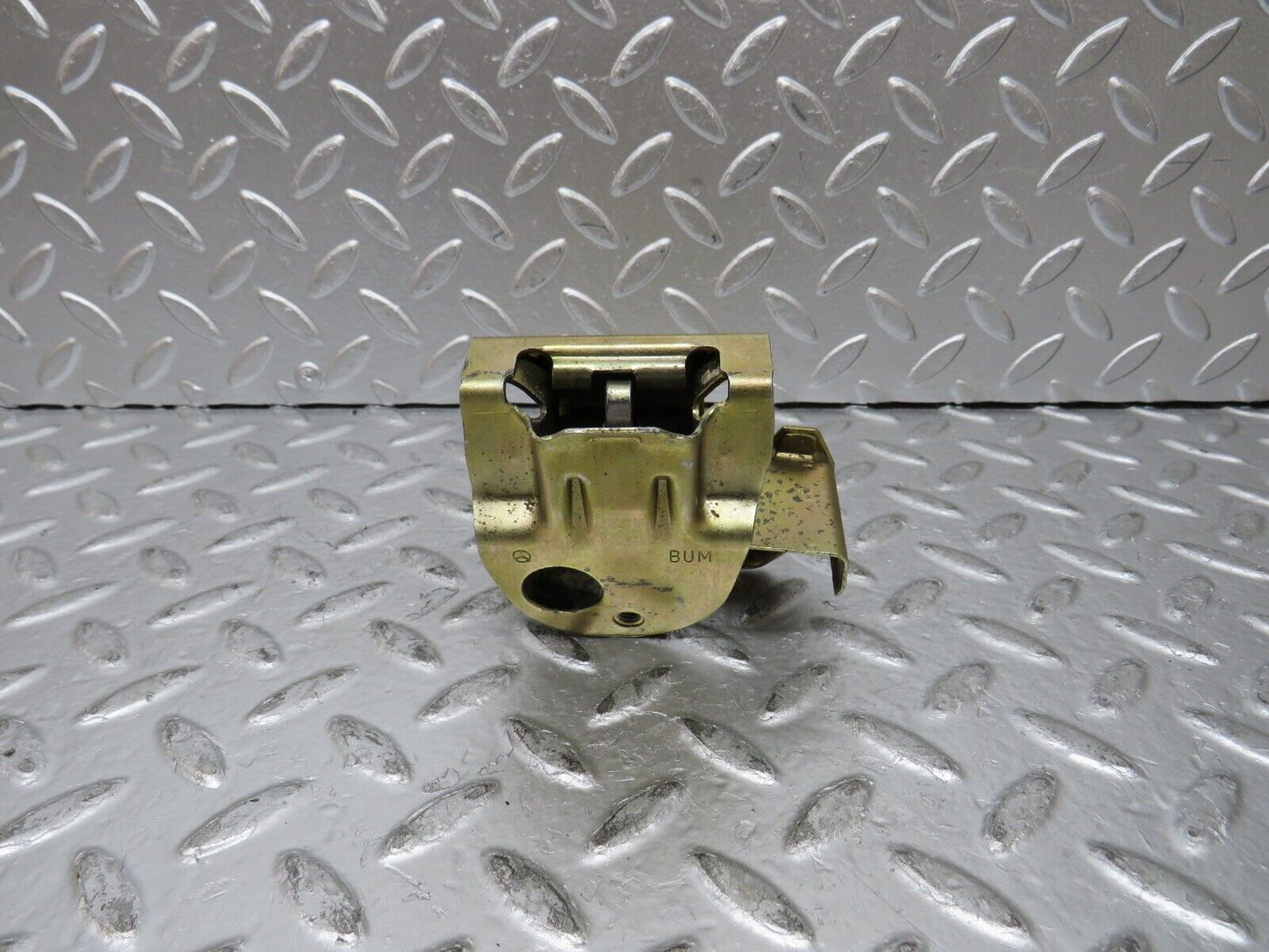 26994 Mercedes-Benz W123 240D Trunk Lock