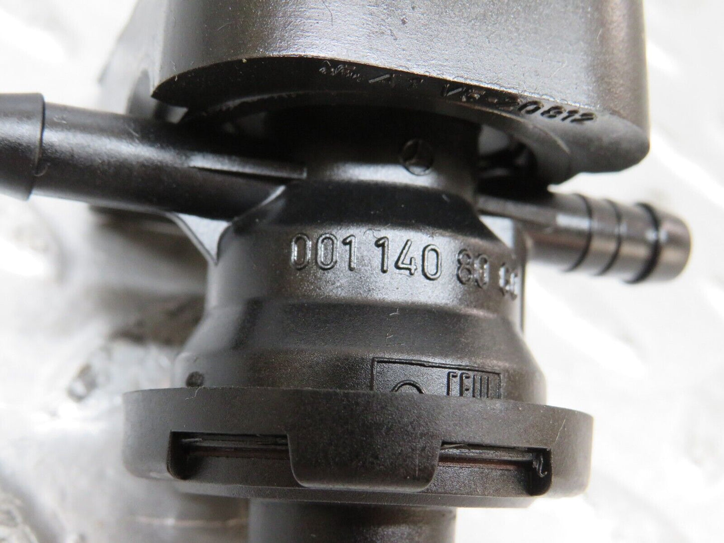 26387 Mercedes-Benz C124 220CE Coupe Fuel Regeneration Vacuum Valve 1201411240