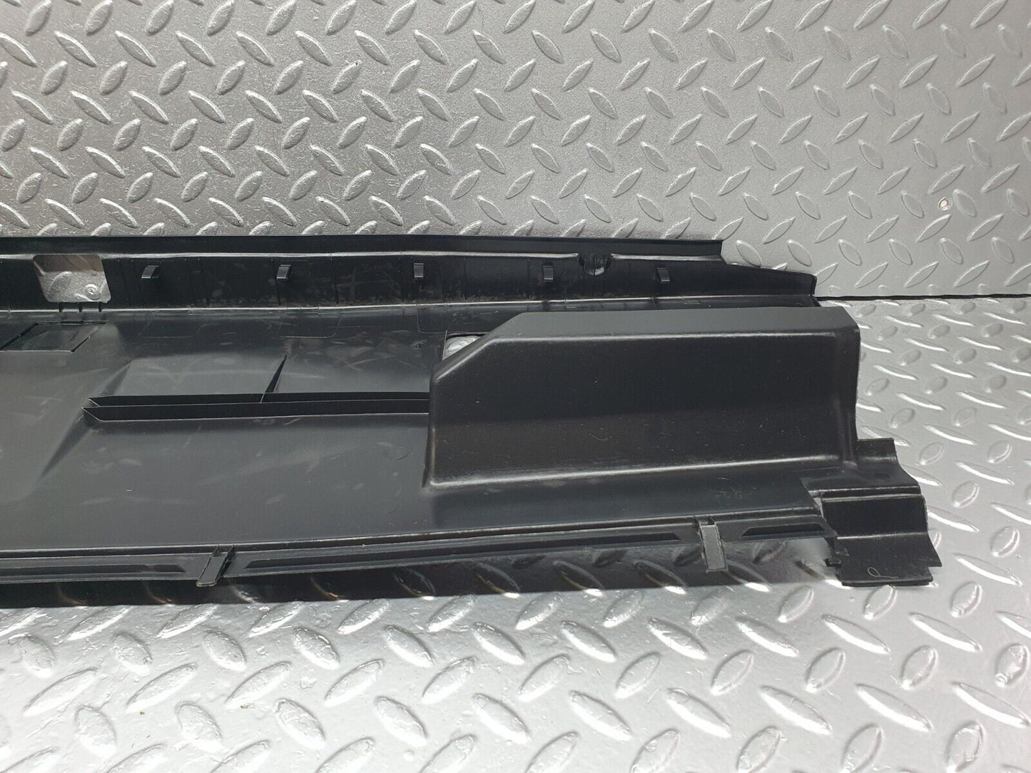 42656 Mercedes-Benz W201 190 Boot Rear Plastic Cover 2016940425