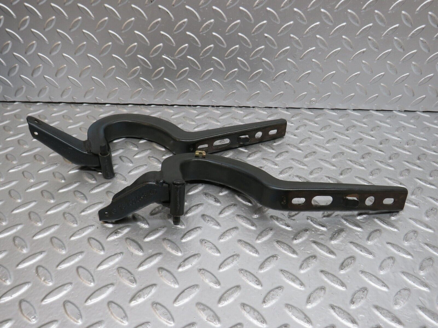 29674 Mercedes-Benz W123 230E Trunk Lid Hinge Pair 1237500187 1237500287
