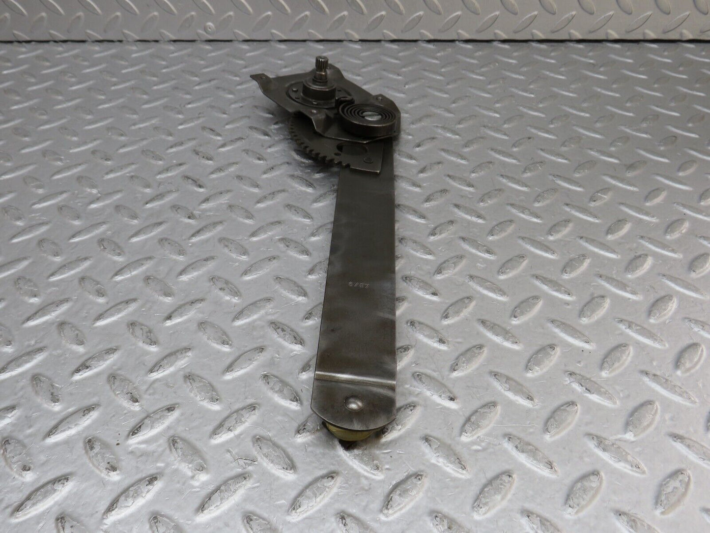 35759 Mercedes-Benz W108 Rear Left Manual Window Regulator