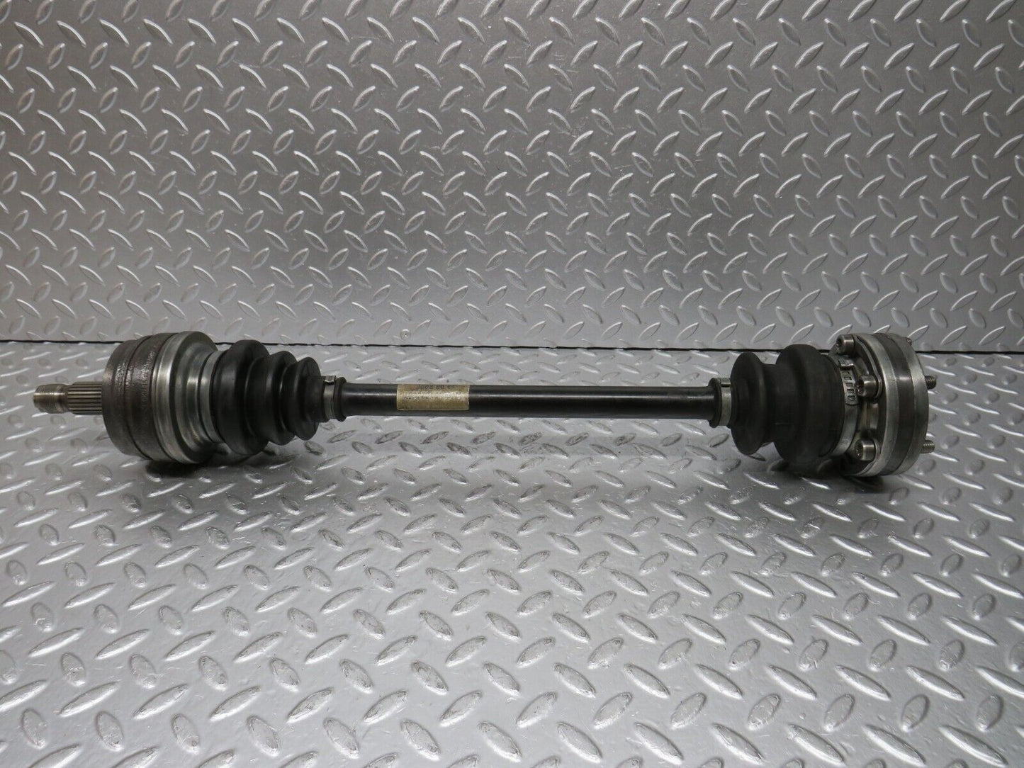 32674 Mercedes-Benz S124 300TE Wagon Axle Shaft Drive Shaft