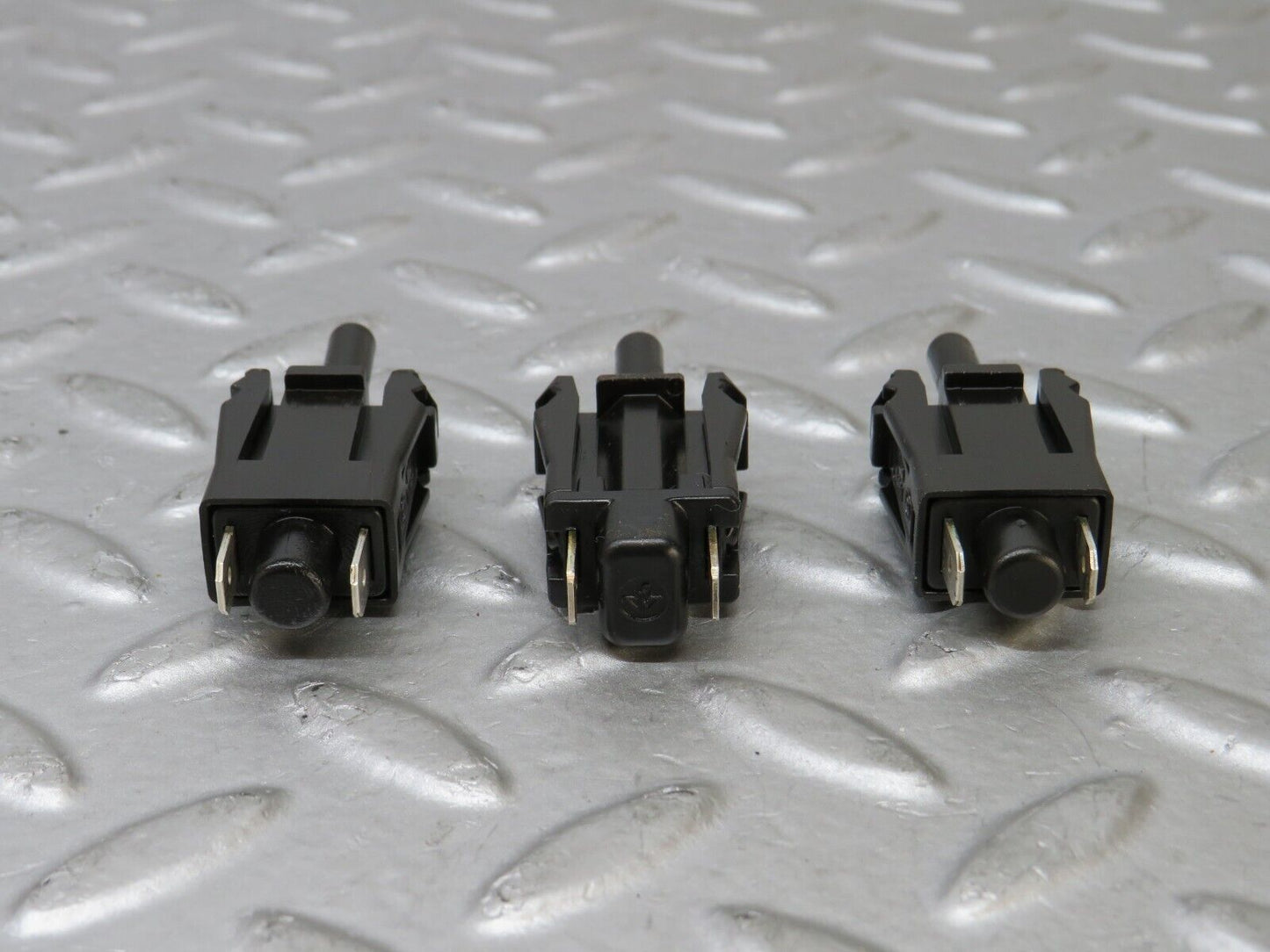 36916 Mercedes-Benz C126 420SEC Coupe Door Contact Switch 3x 0015458714