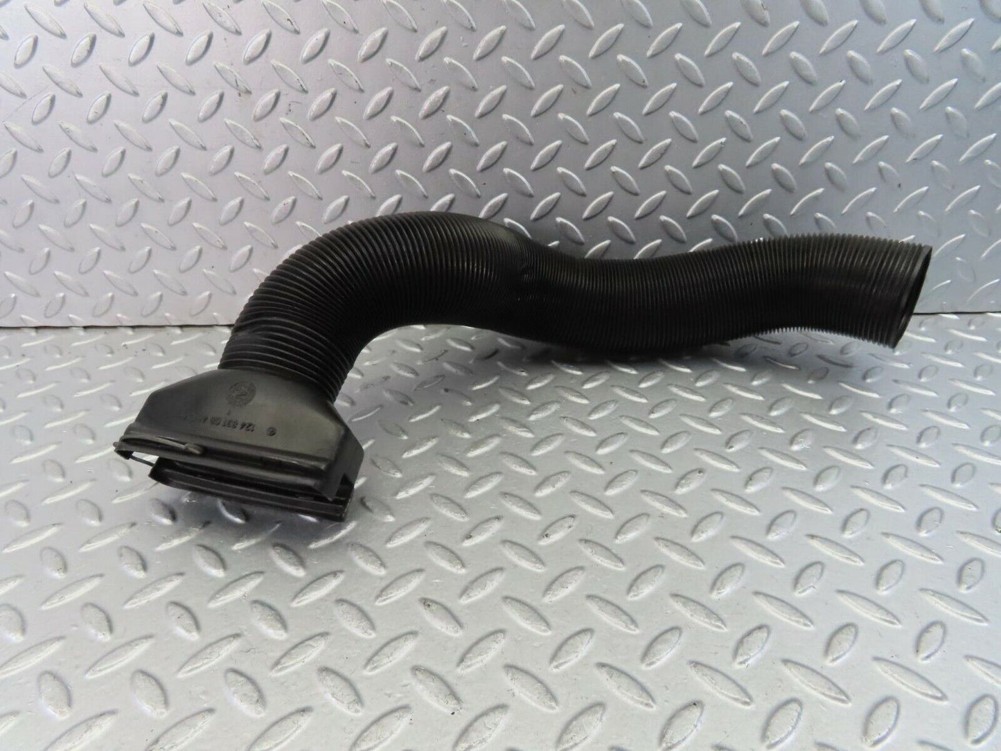9304 Mercedes-Benz C124 300CE Coupe Air Duct Pipe Hose Left 1248310846