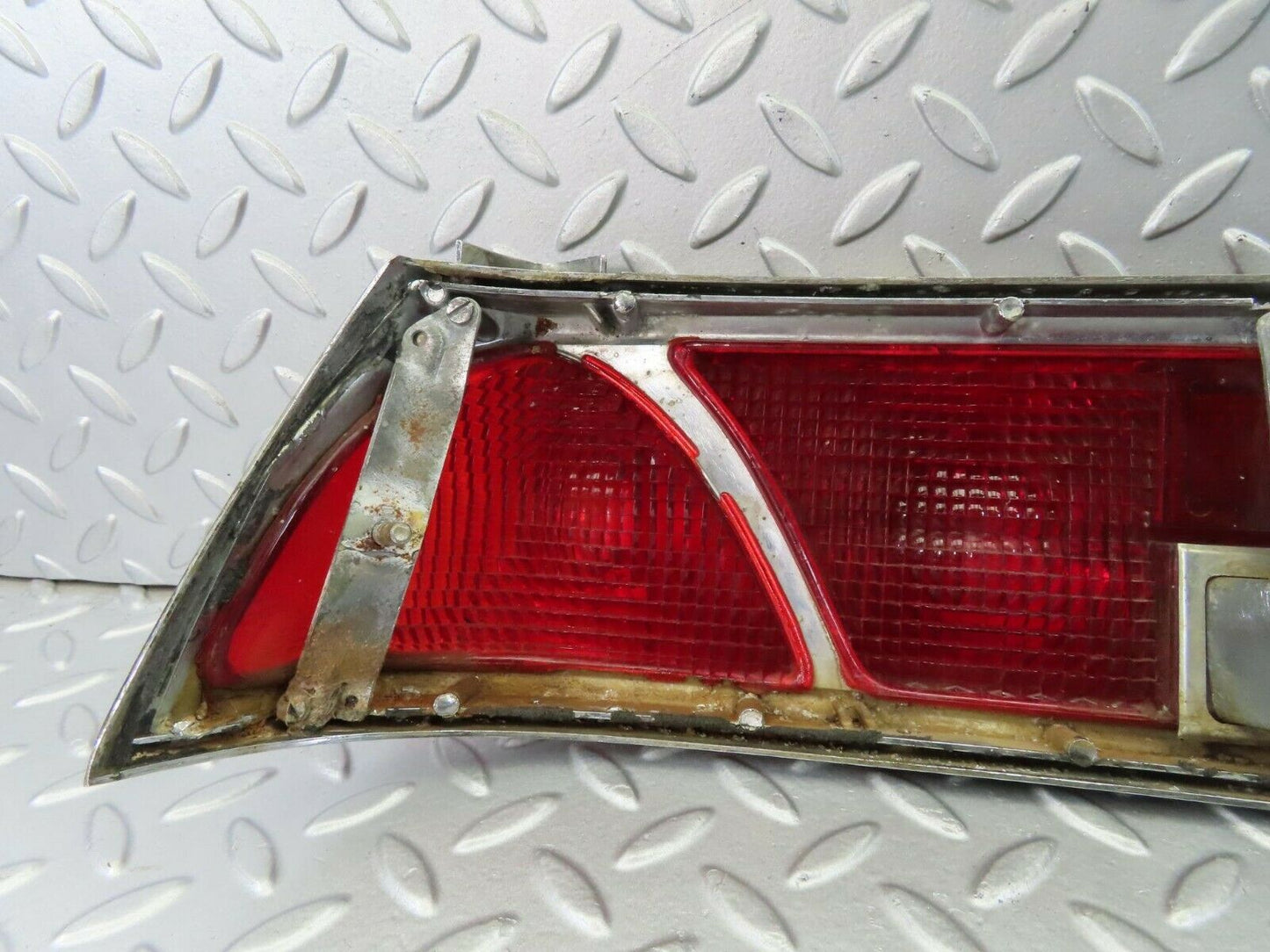 9170 Mercedes-Benz W111 Right Tail Light Lens