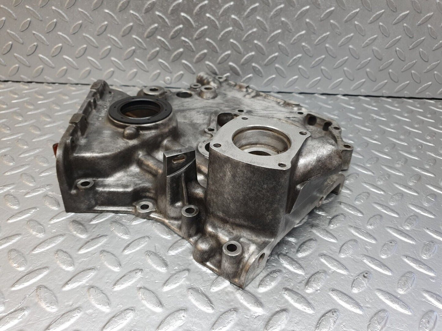 43736 Mercedes-Benz C126 380SEC Coupe Timing Chain Cover 1160152001