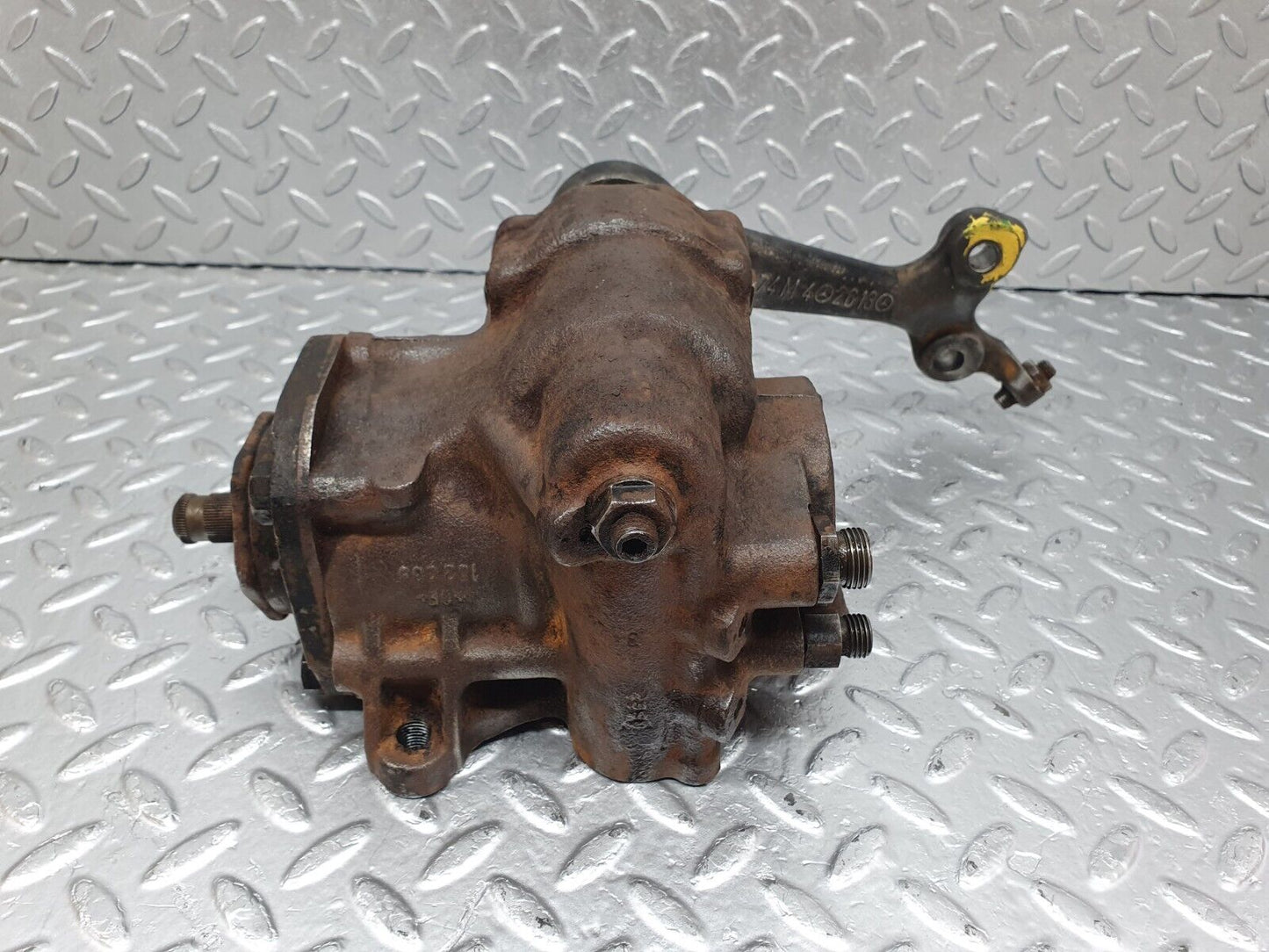 43863 Mercedes-Benz C126 380SEC Coupe Steering Box Steering Rack 1264610501