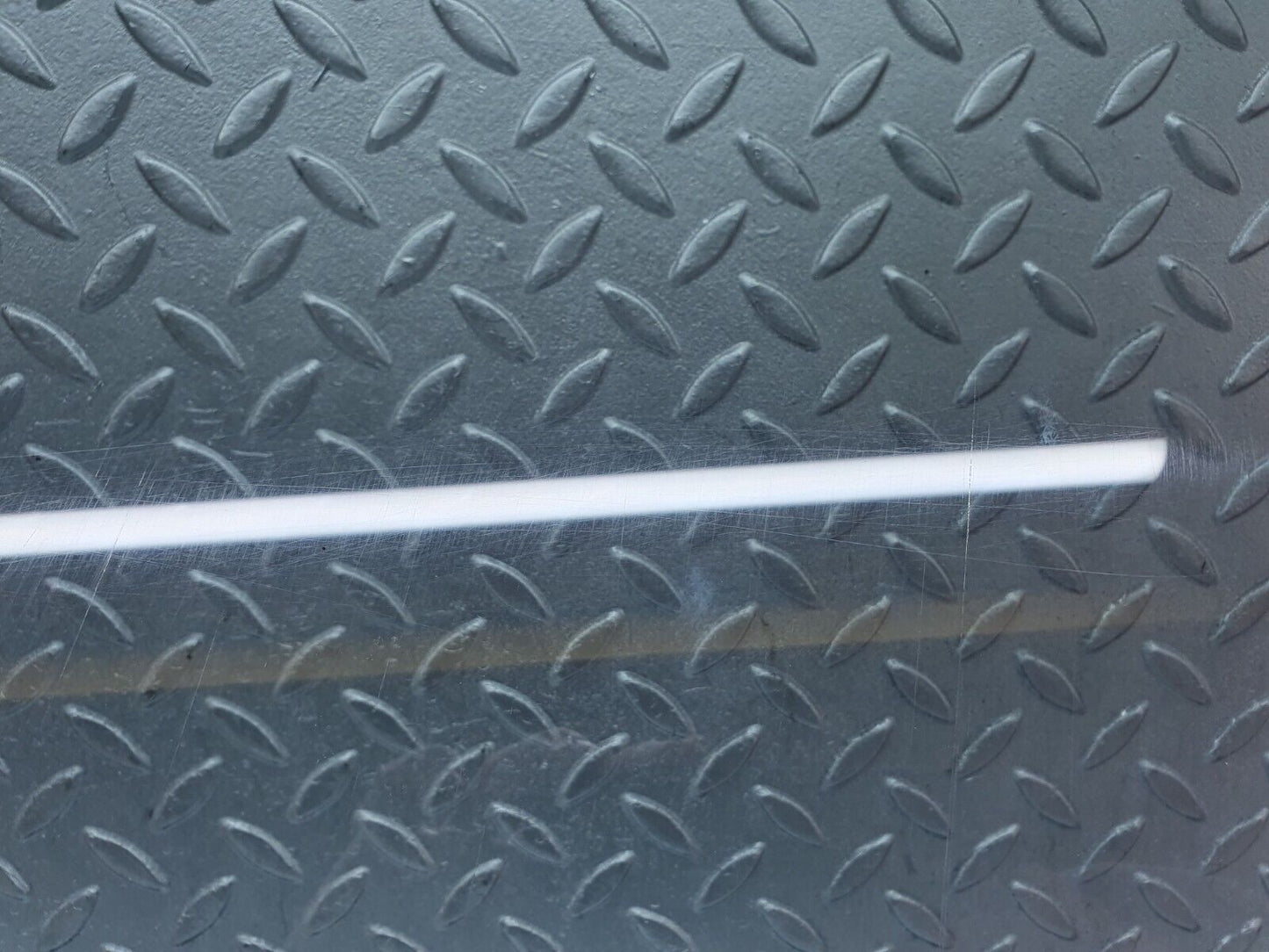 42869 Mercedes-Benz W201 190 2.0L Front Left Door Window Glass