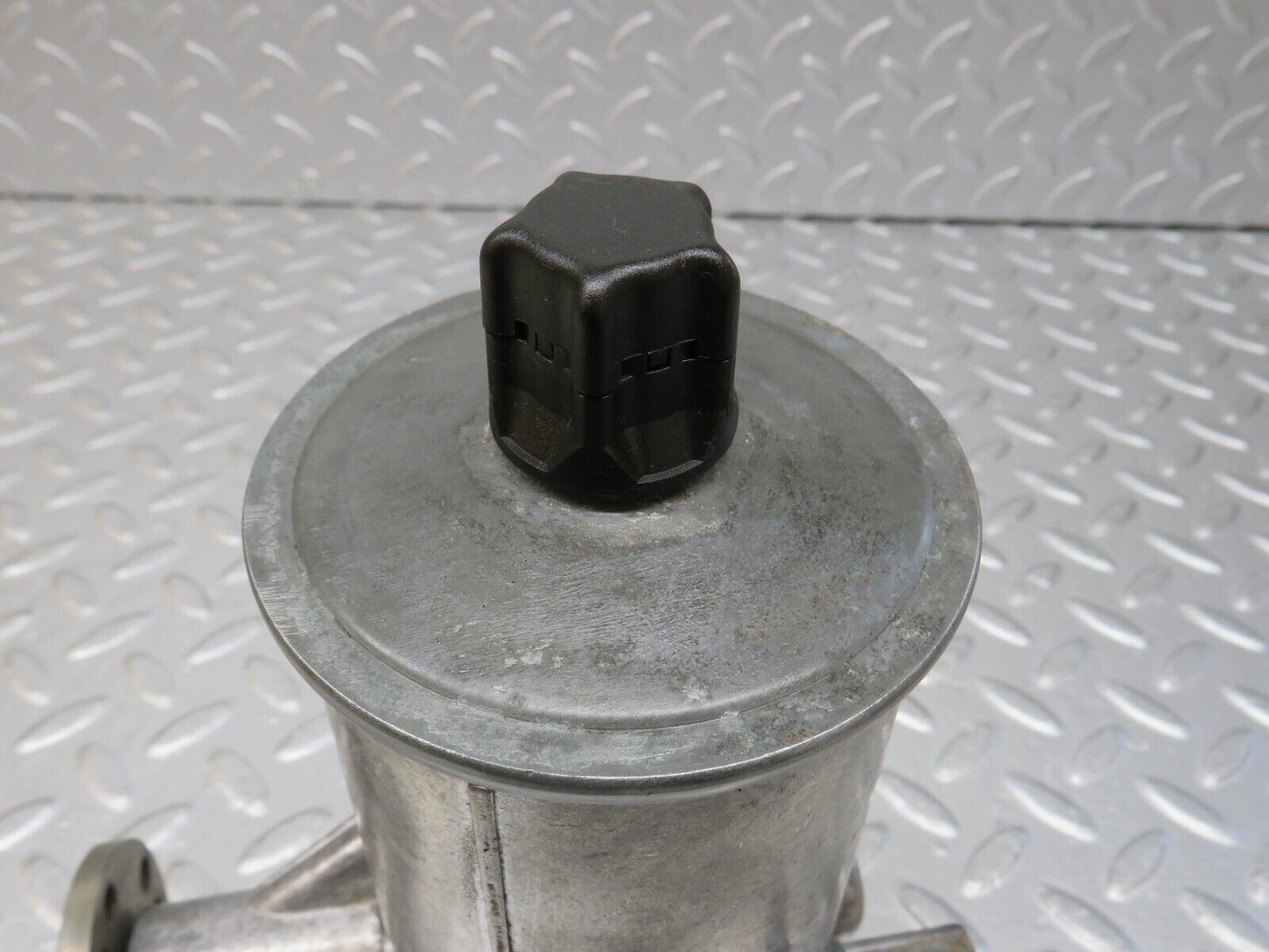 34150 Mercedes-Benz W124 260E Power Steering Pump 1244601880