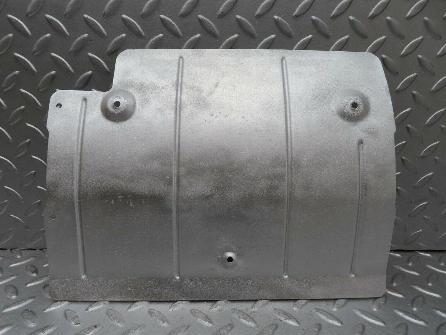 13523 Mercedes-Benz W123 200 Exhaust Heat Shield