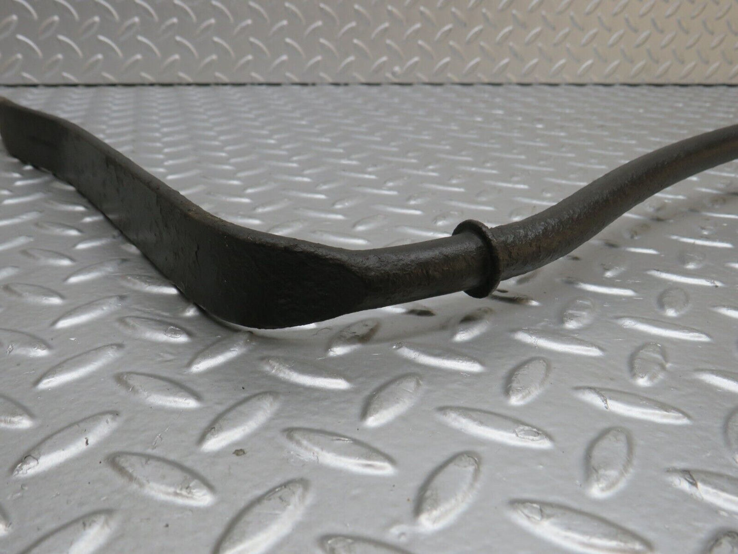 0408 Mercedes-Benz W116 350SE Anti Roll Bar Rear Axle 1163261565
