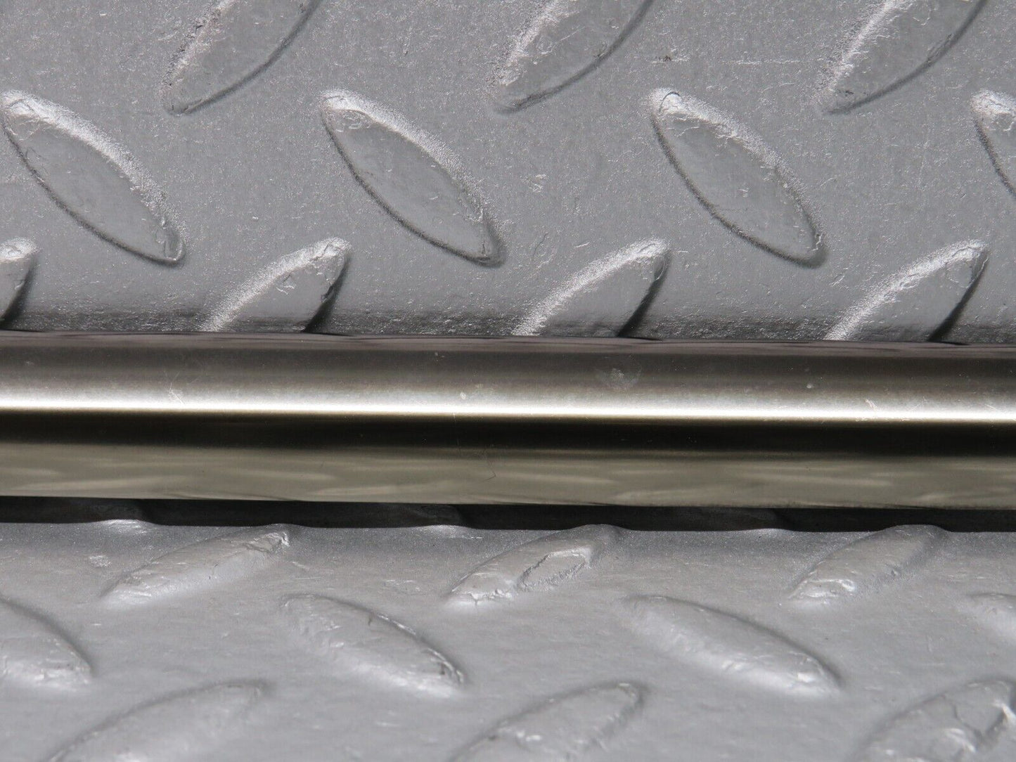 38524 Mercedes-Benz R129 280SL Coupe Left Door Window Moulding Trim