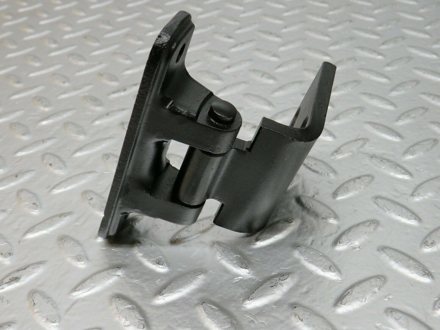 24519 Mercedes-Benz W108 Front Door Hinge Left/Right