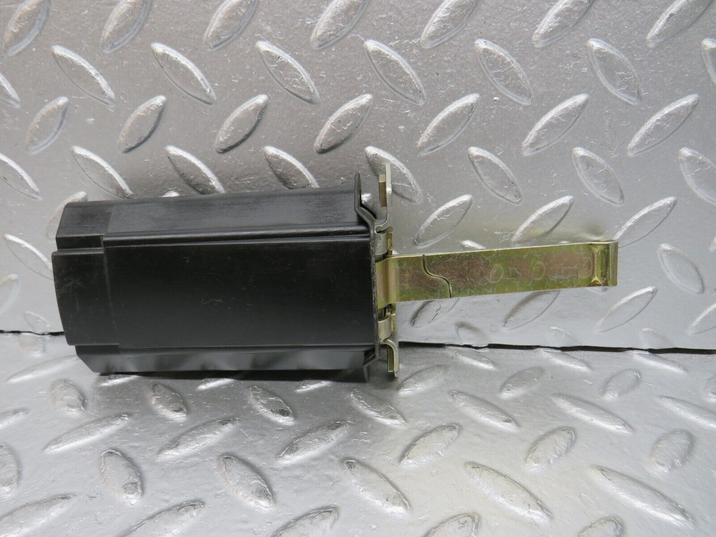 32438 Mercedes-Benz S124 300TE Wagon Door Safety Check Strap