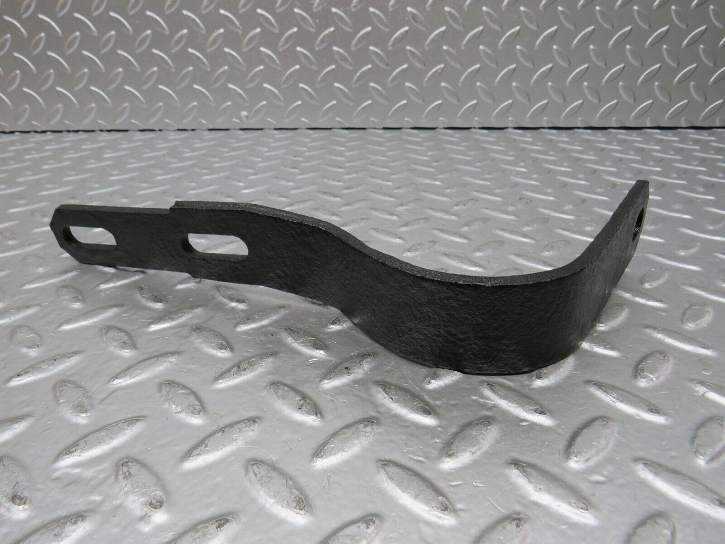26755 Mercedes-Benz W116 450SE Front Bumper Holder Bracket Pair
