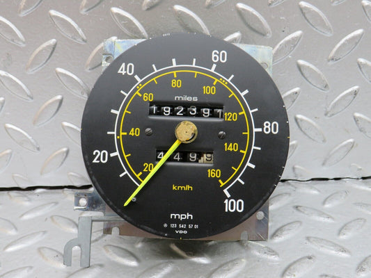 28510 Mercedes-Benz S123 240D Wagon Speedometer Mph Vdo 1235425701