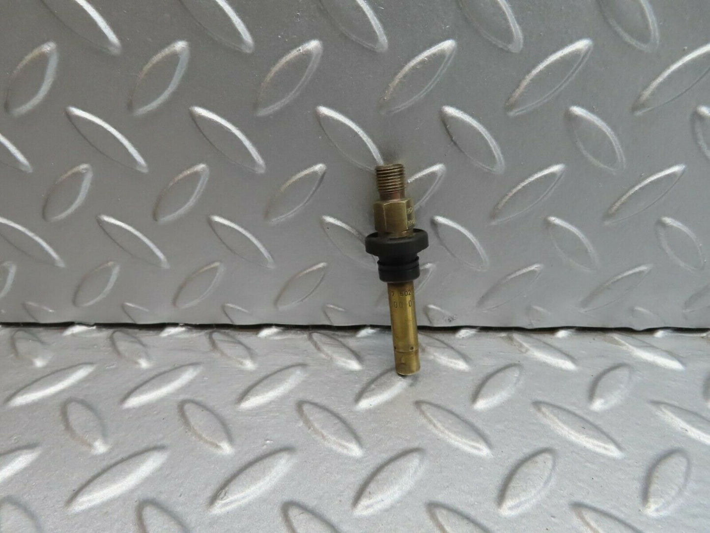 12169 Mercedes-Benz R129 300SL Coupe Fuel Injector 0437502054