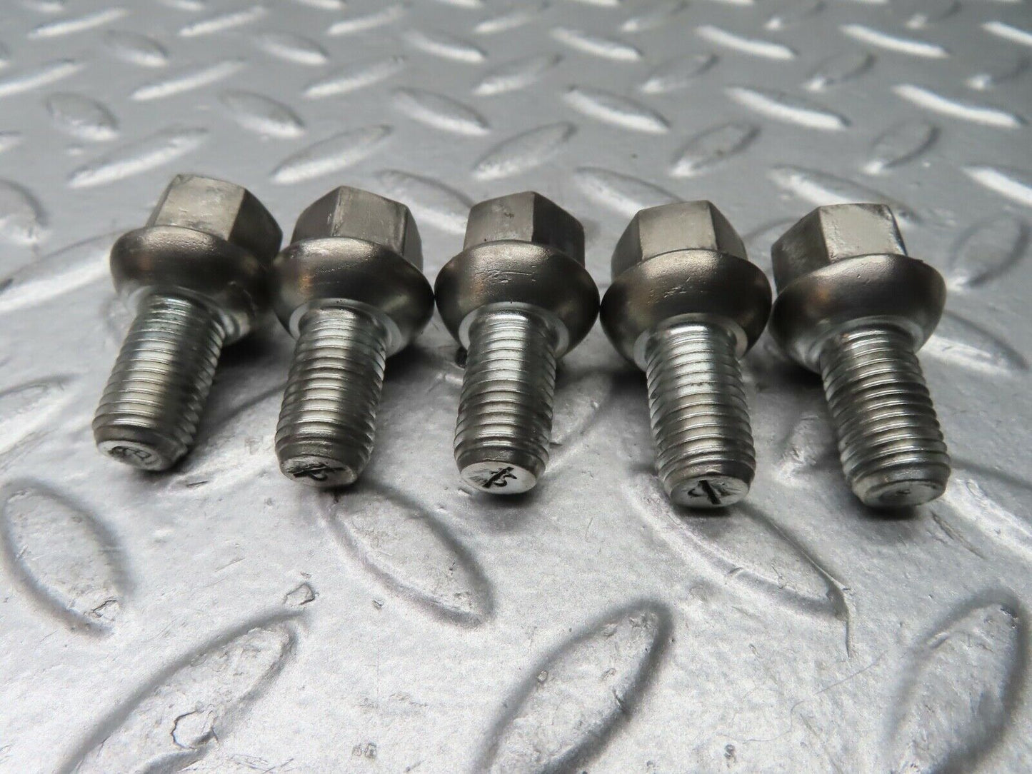 21636 Mercedes-Benz 5x Steel Wheel Lug Bolt M12x1.5