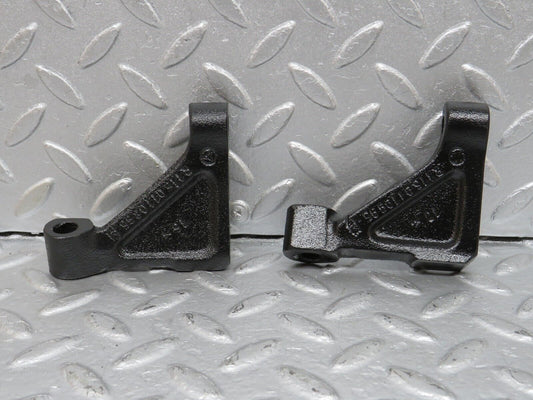 40092 Mercedes-Benz R107 350SL Engine Mount Bracket Pair 1160110995 1160110895