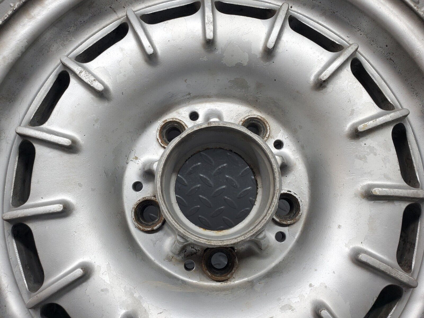 44556 Mercedes-Benz W123 Alloy Wheel Set Mexican Hat 6Jx14H2 ET30 1264001902