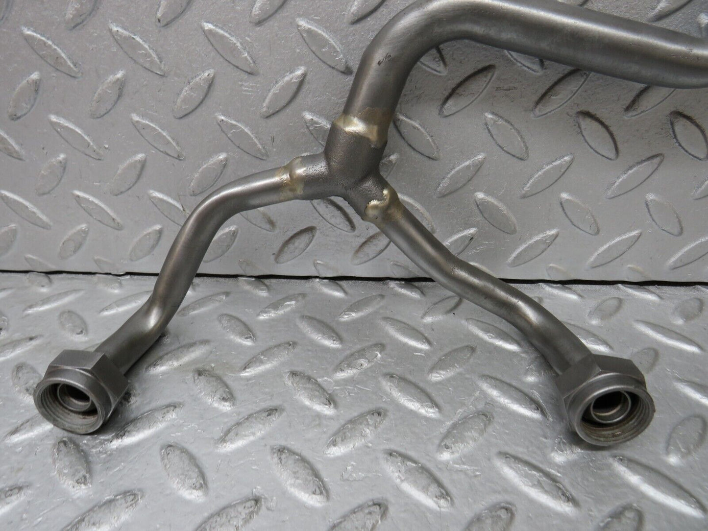 37665 Mercedes-Benz W109 300SEL Air Intake Hose Pipe