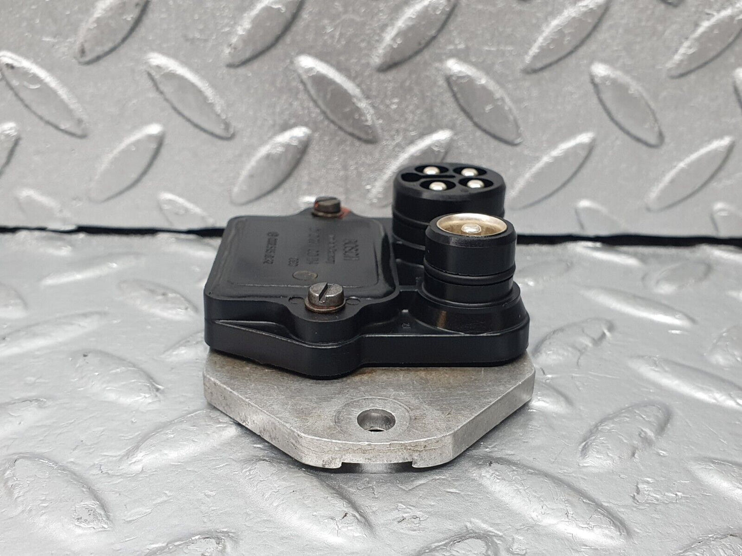 44061 Mercedes-Benz C123 230CE Coupe Ignition Control Unit Bosch 0025451832 0227100114