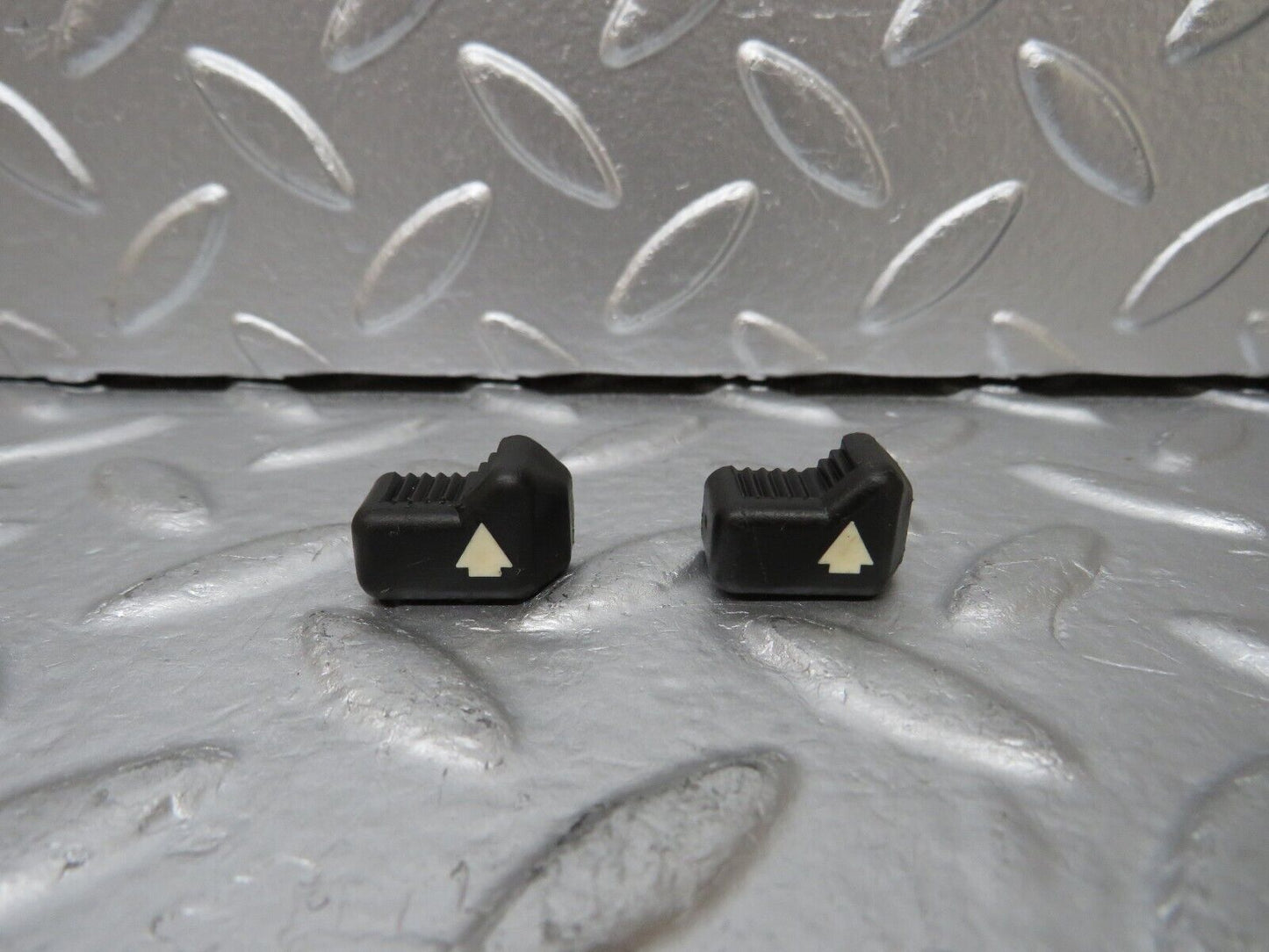 25567 Mercedes-Benz W123 200 Heater Control Knob Set