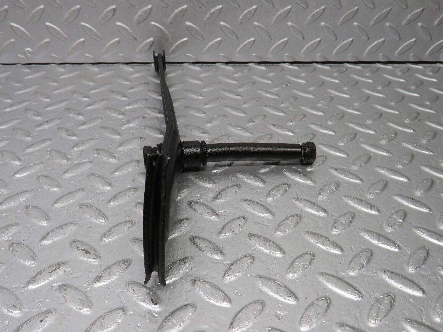 40417 Mercedes-Benz W110 230 Handbrake Regulator