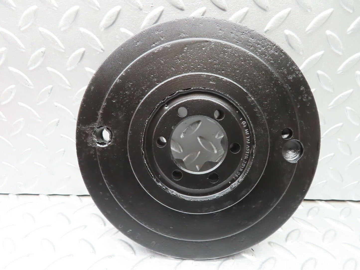 20887 Mercedes-Benz W114 250CE Coupe Crankshaft Vibration Damper