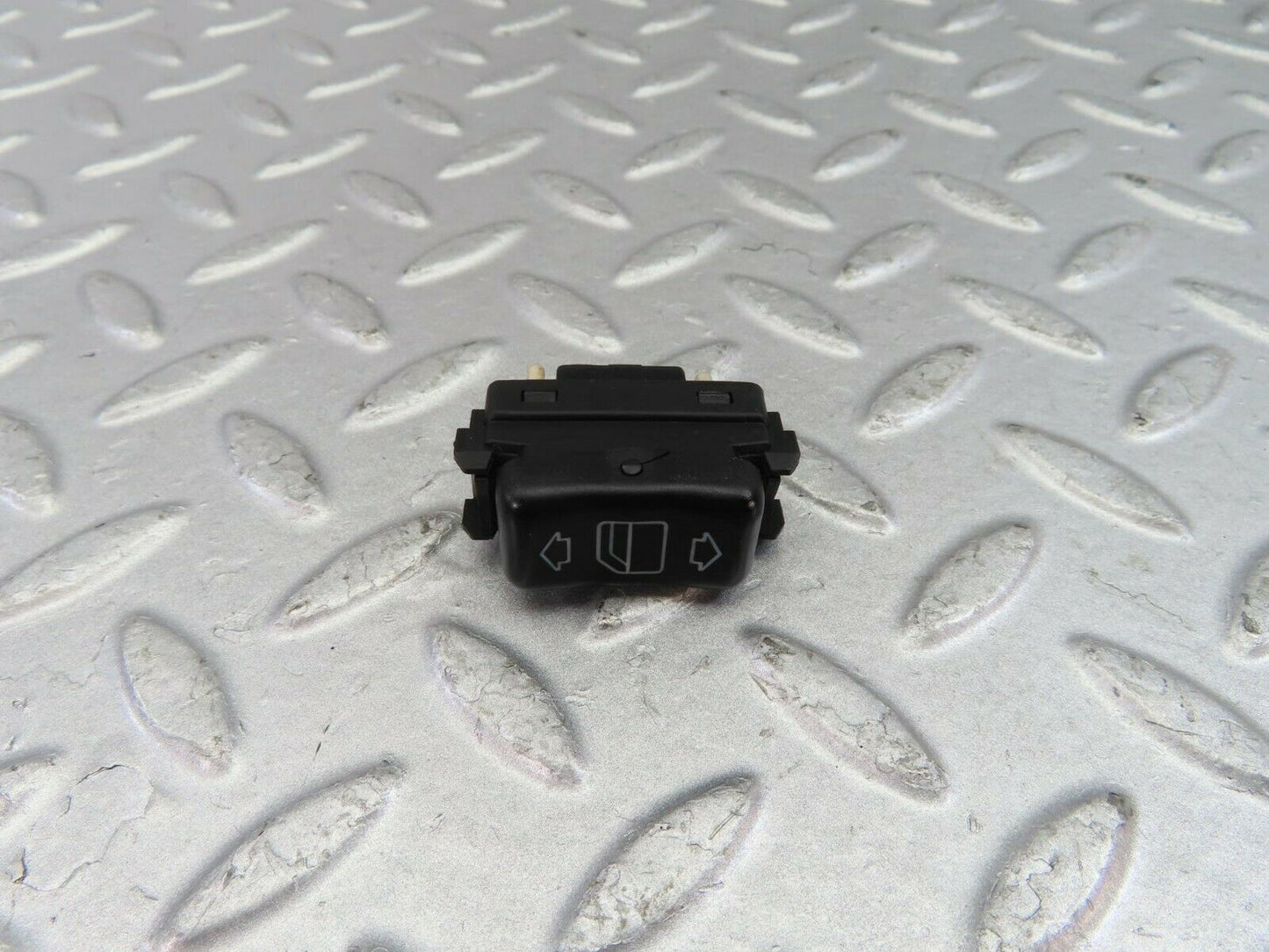 9365 Mercedes-Benz C124 300CE Coupe Rear Left Electric Window Switch