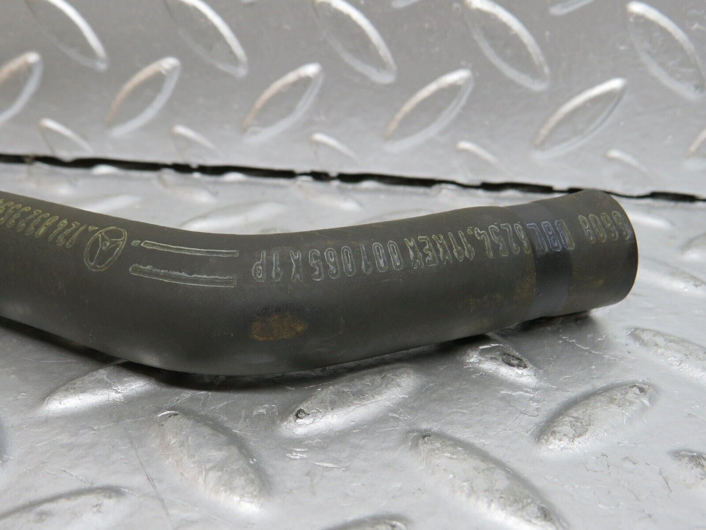 29560 Mercedes-Benz W124 230E Water Hose Pipe 1248323594