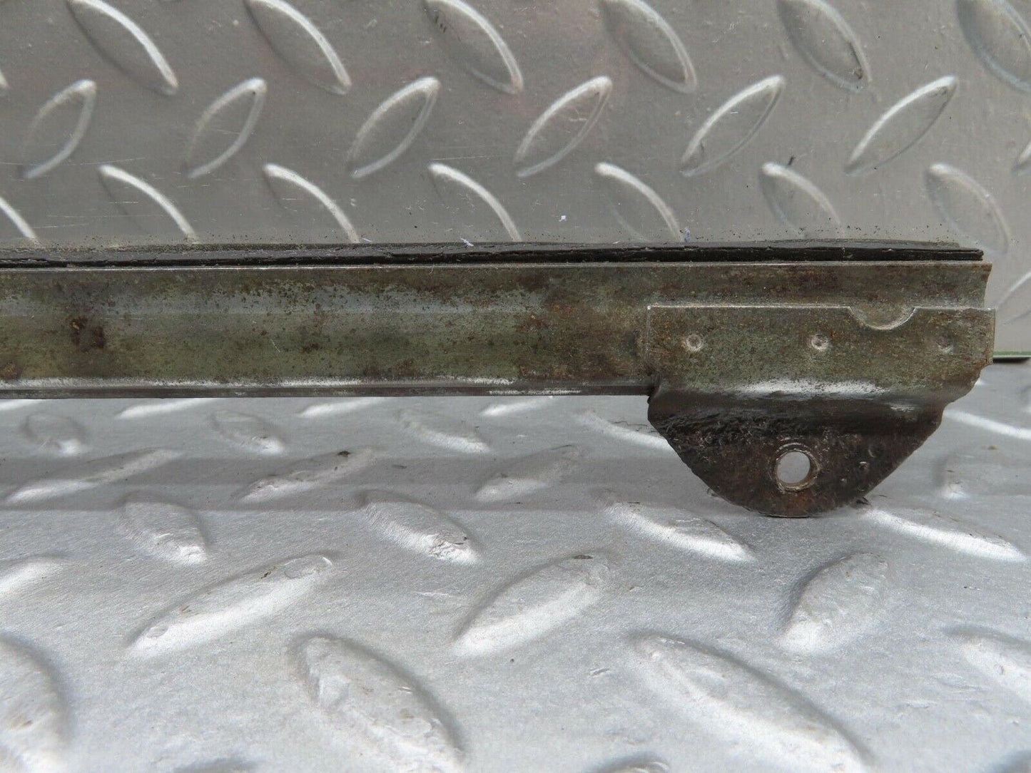 13067 Mercedes-Benz W111 220SE Rear Right Door Window Glass