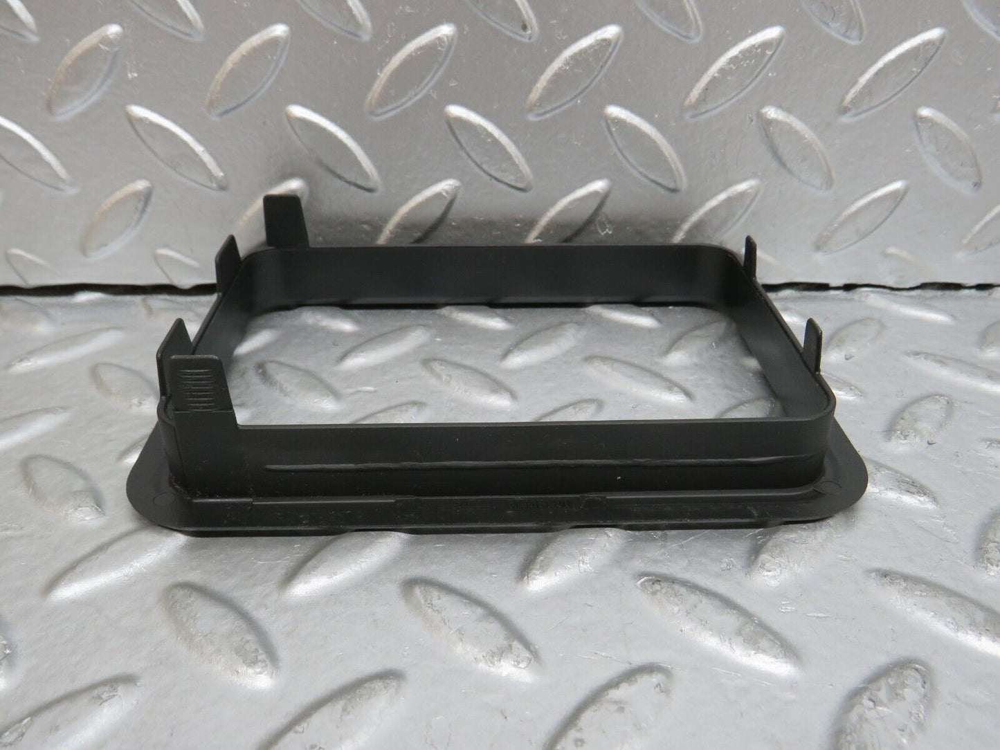 29448 Mercedes-Benz W124 230E Gear Selector Surround 1242670088