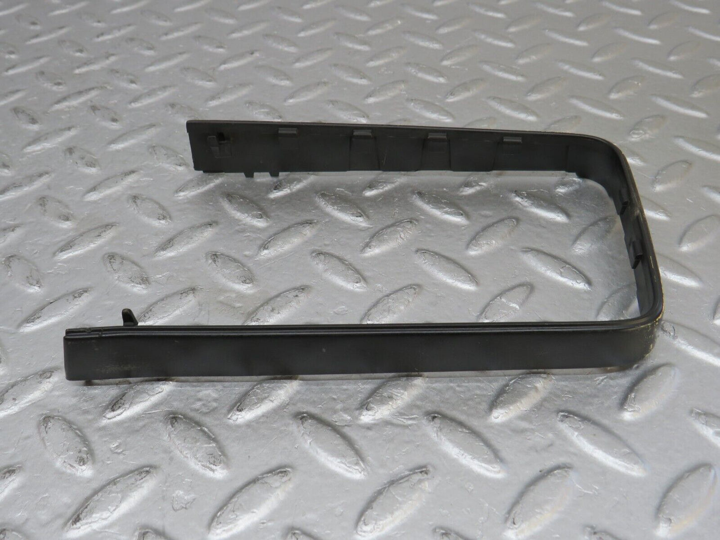 36735 Mercedes-Benz W201 190E 2.0L Wing Mirror Housing Frame Right Side 166122