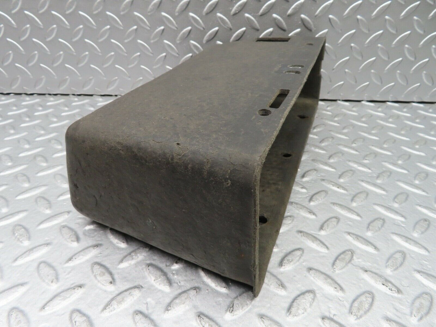 20270 Mercedes-Benz W114 280CE Coupe Glove Box