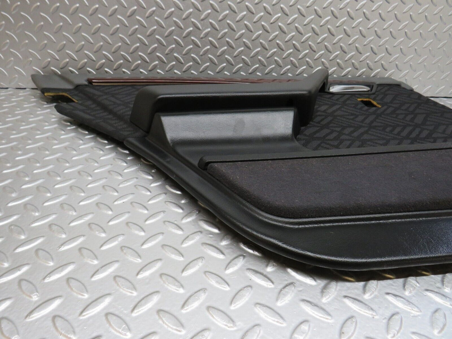 33356 Mercedes-Benz W202 C180 Rear Left Door Card 2027303770