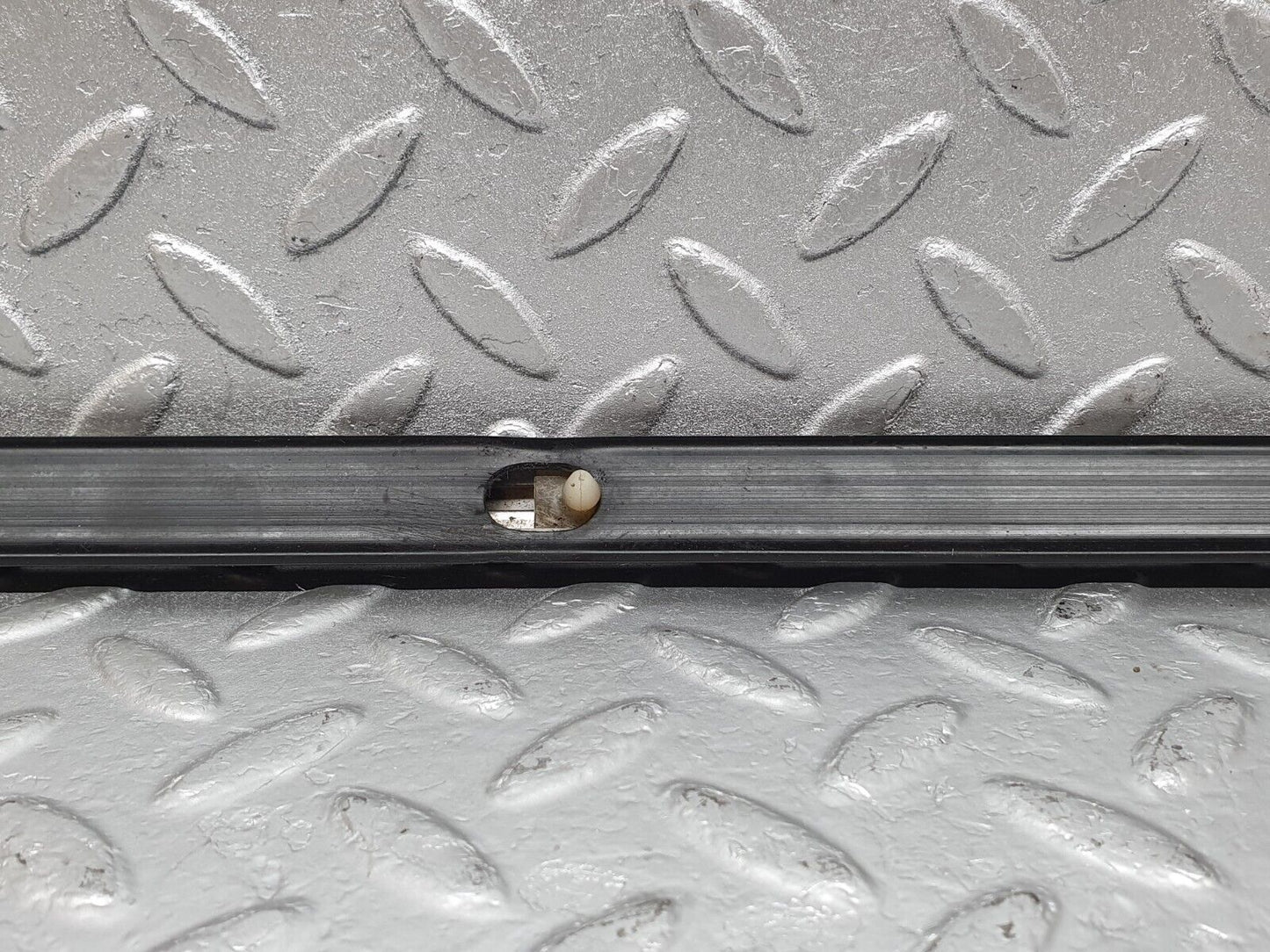 43455 Mercedes-Benz W108 280SE Front Right Door Centre Moulding Trim