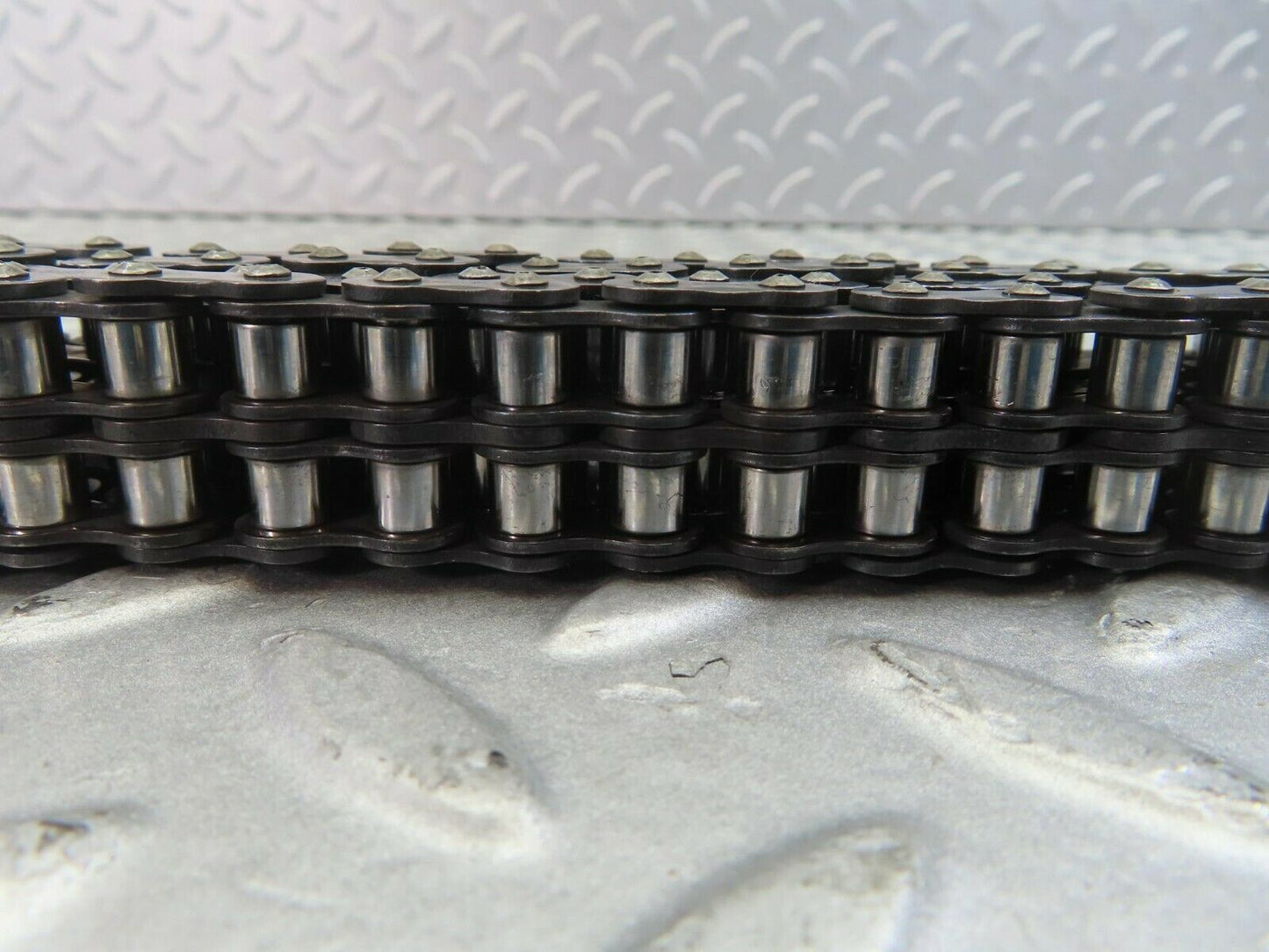 10224 Mercedes-Benz W111 220SE Timing Chain