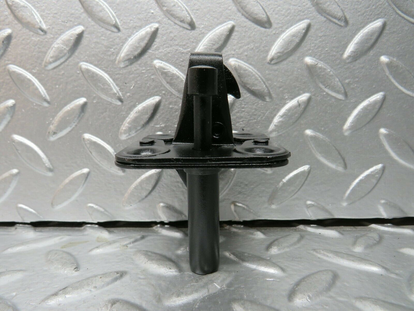 23378 Mercedes-Benz W116 350SE Bonnet Lock Catch