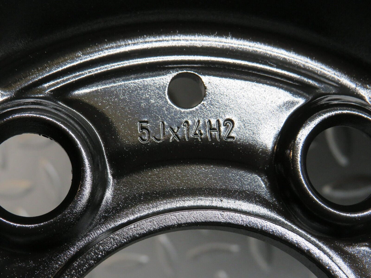 30625 Mercedes-Benz Steel Wheel Set 5Jx14H2 ET50 2014000502