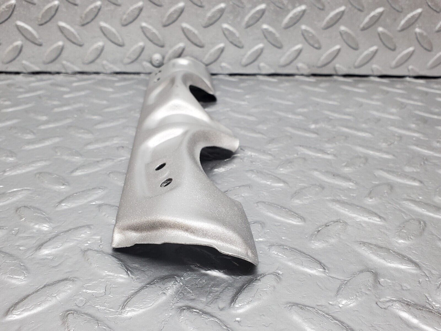 45901 Mercedes-Benz W126 420SE Exhaust Manifold Heat Shield