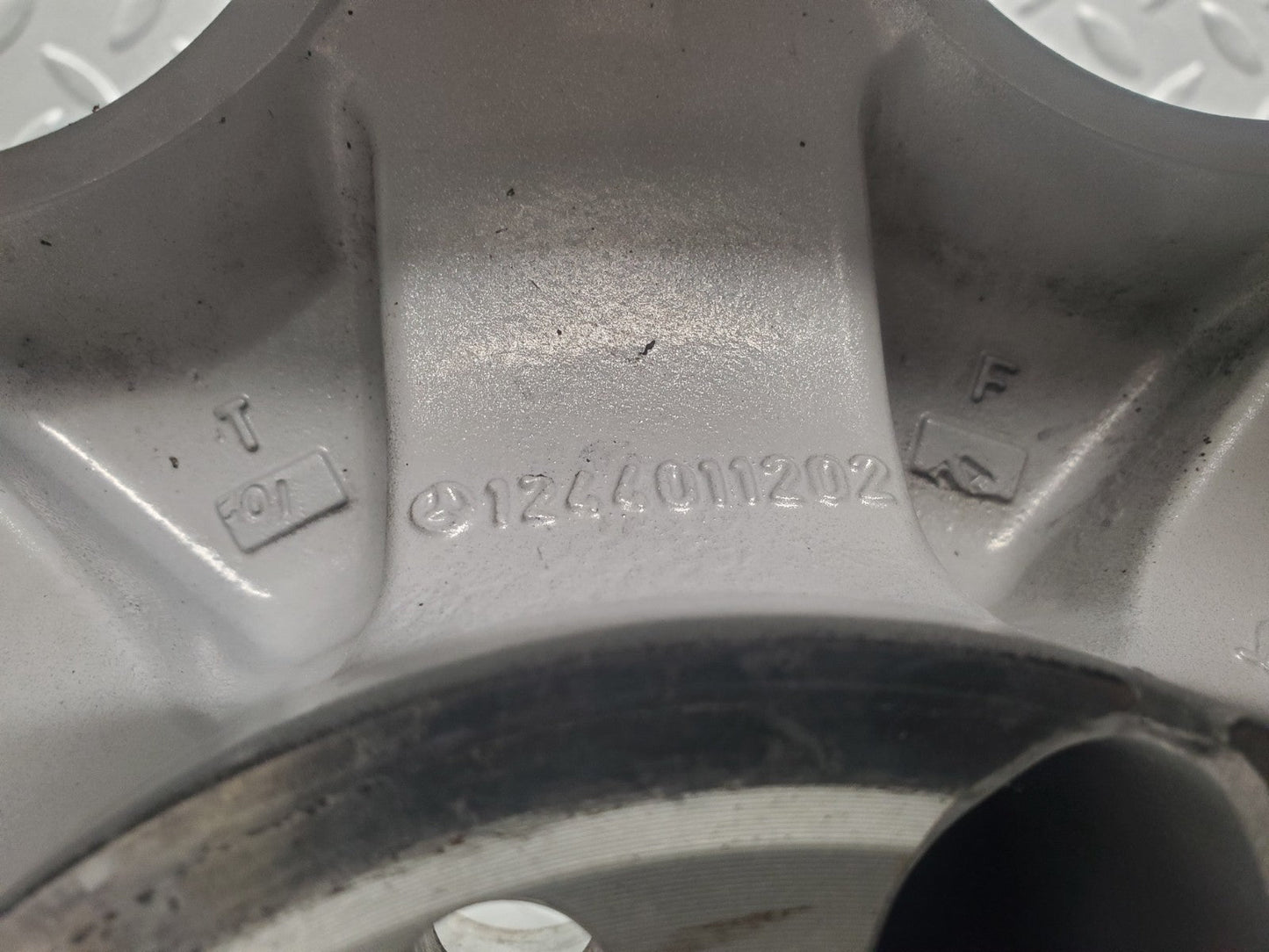 47190386