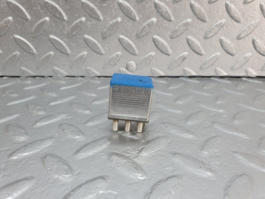 42950 Mercedes-Benz W201 190 2.0L Multi Purpose Relay 0015425919