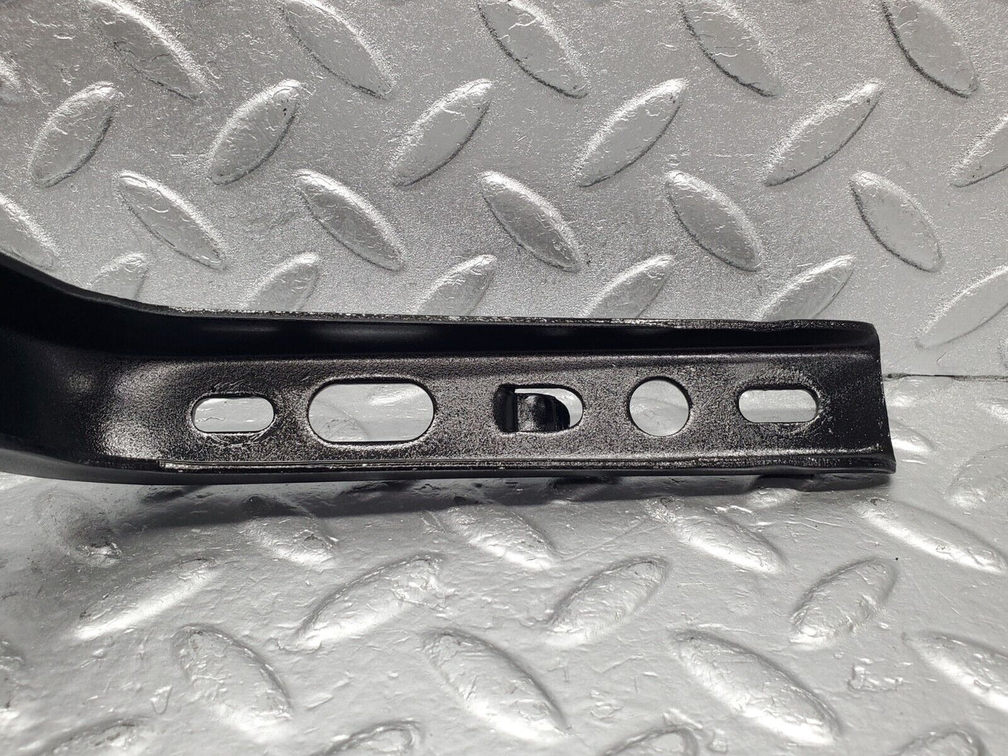 46641 Mercedes-Benz C123 280CE Coupe Trunk Lid Hinge Left Side 1237500187