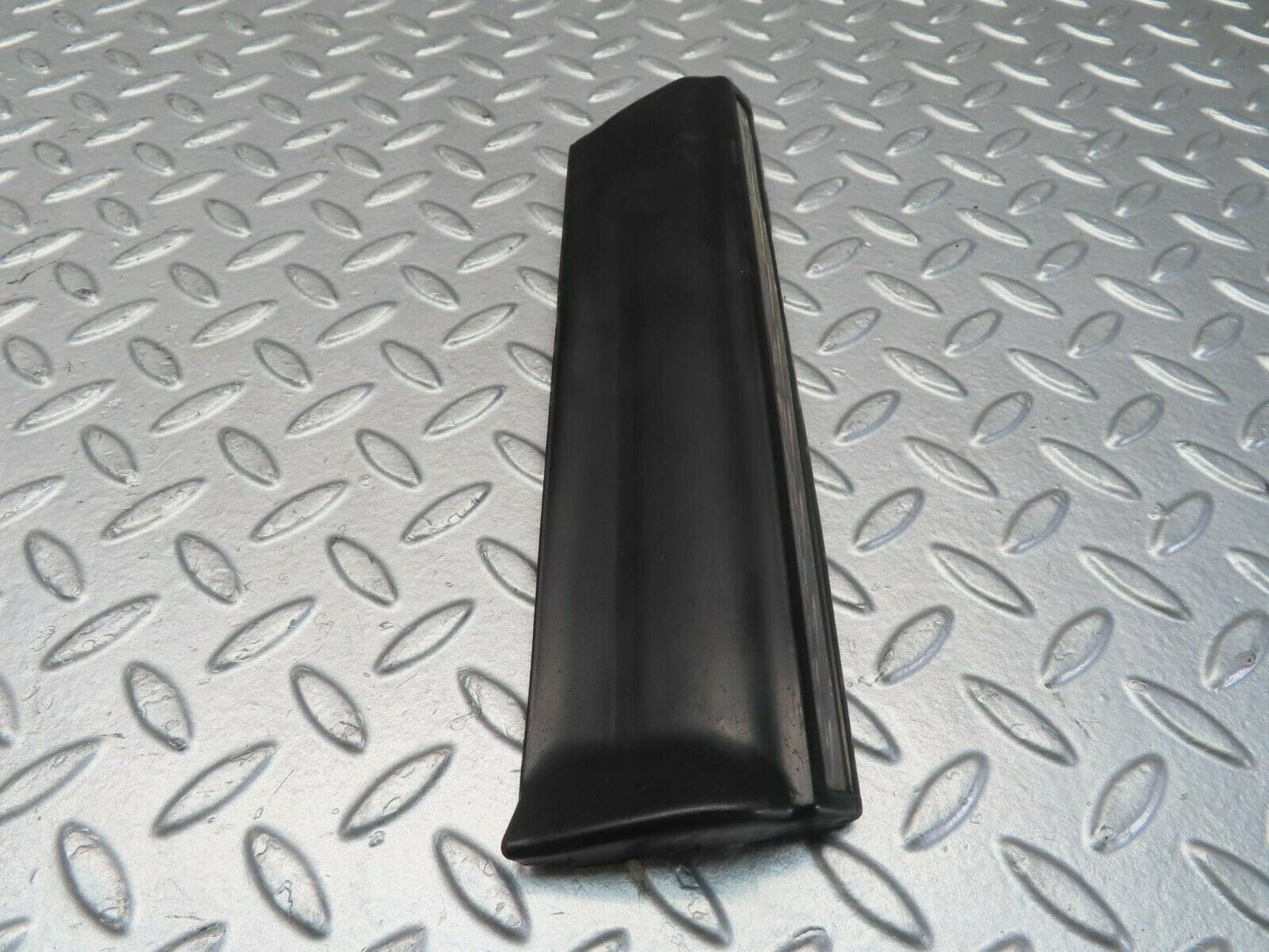 11553 Mercedes-Benz C123 230CE Coupe Front Left Fender Wing Lower Trim