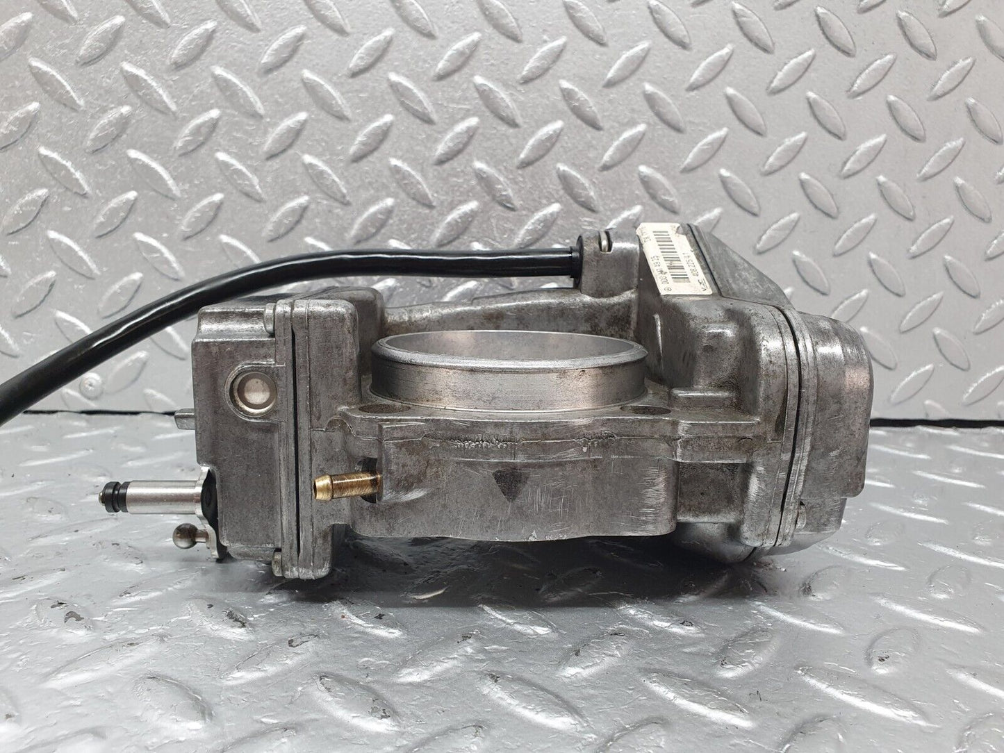 42499 Mercedes-Benz R129 320SL Coupe Throttle Body Valve VDO 0001414925