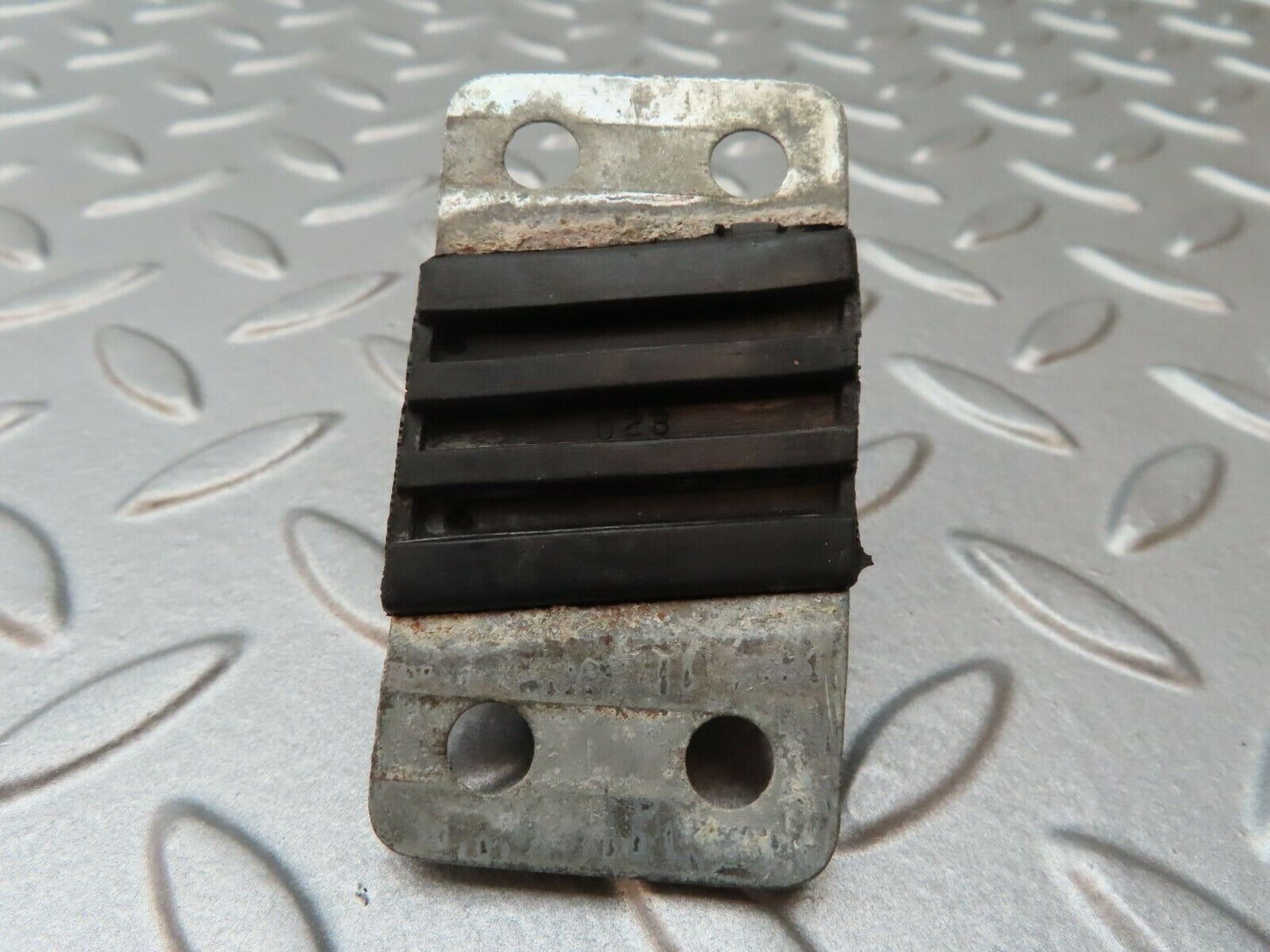 4111 Mercedes-Benz W108 280SE Door Lock Latch Left Side